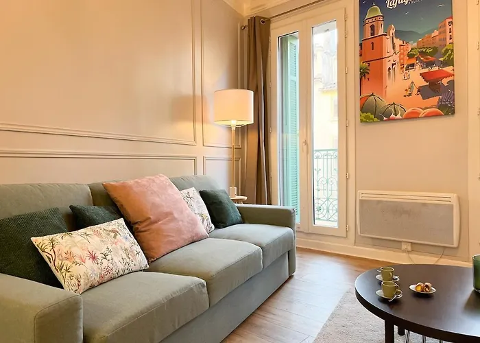 Le Coeur Battant De - Marche, Stade, Port A Deux Pas *